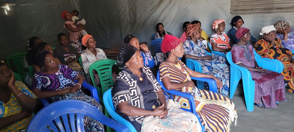 L’assemblée réunie pour la restitution finale, SALICON RDC.