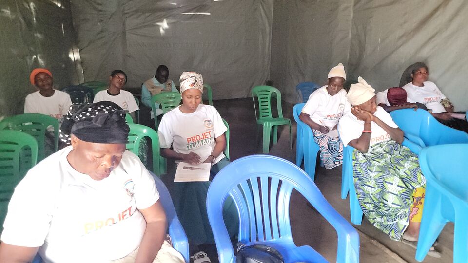 Session de formation à Mudja, SALICON RDC.